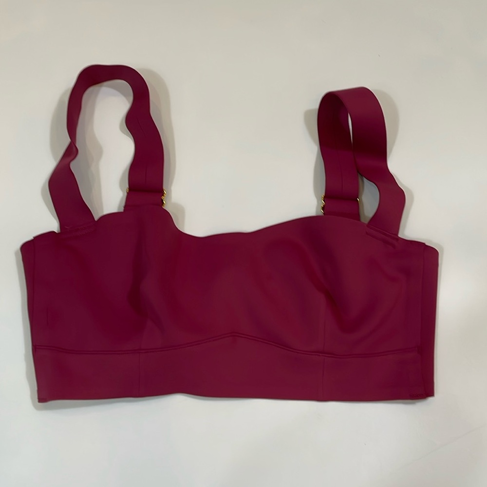 Free People Bra Size S Underwire With Wide Adjustable Straps EUC - Picture 1 of 8